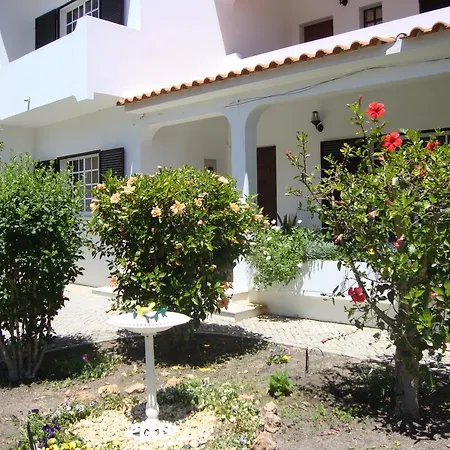 Casa Cravos Faro